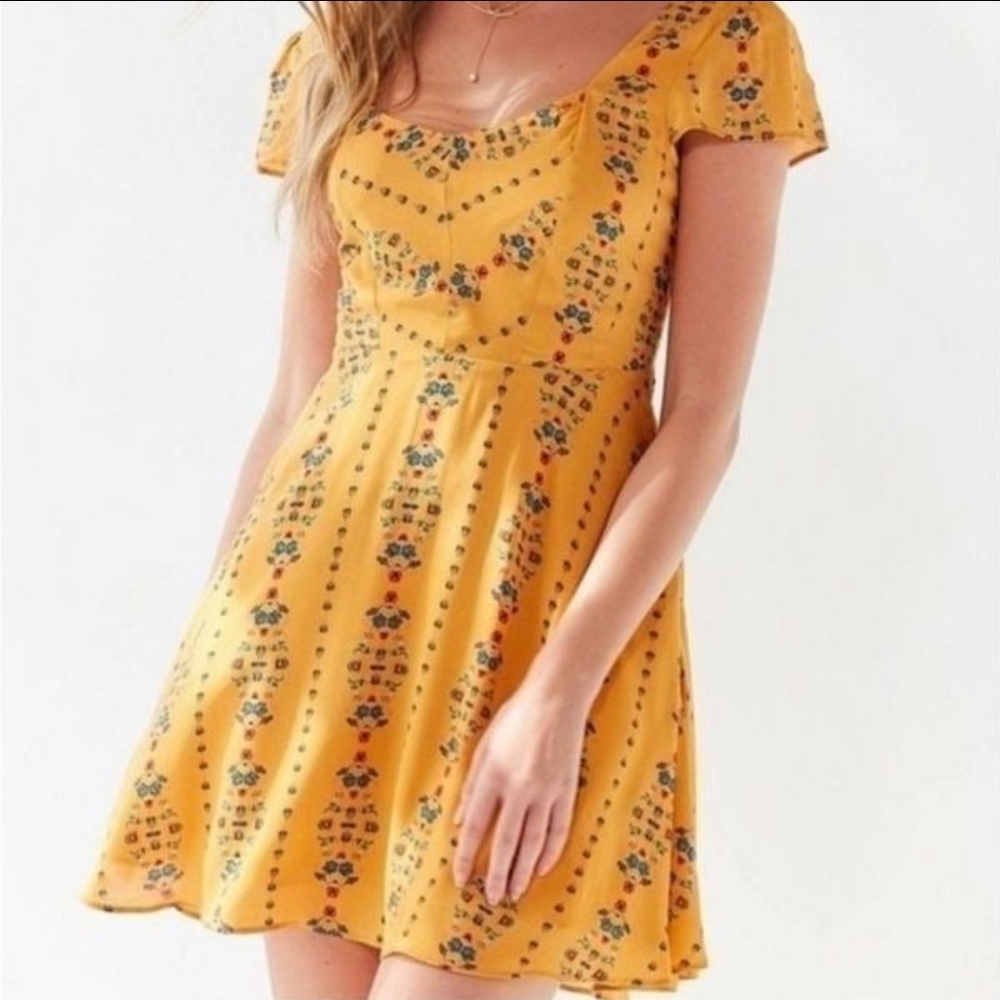 Urban Outfitters Cottagecore Prairie Floral Mustard Yellow Mini Dress‎ Size S